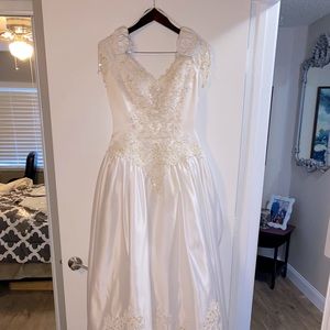 Vintage Nina Balducci Satin beaded Wedding Dress